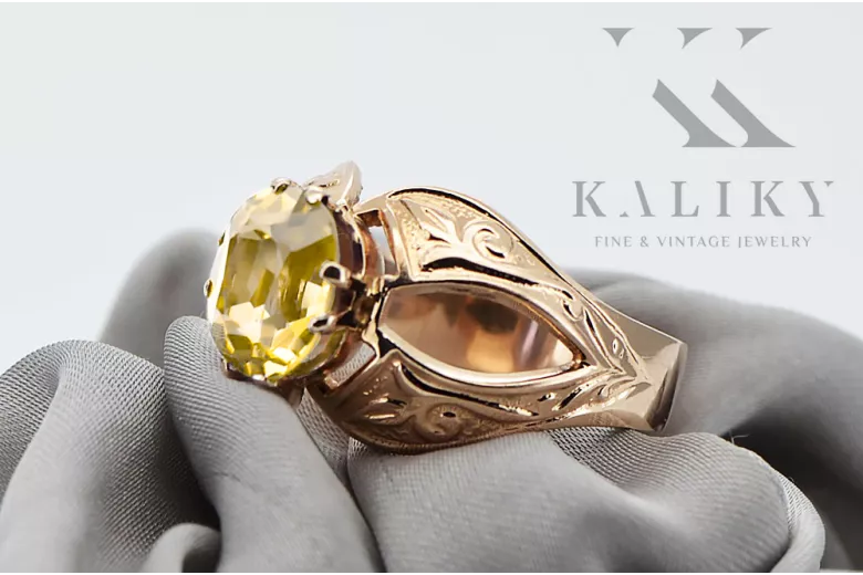 Original Vintage 14K Rose Gold Yellow Peridot Ring Vintage style vrc135r